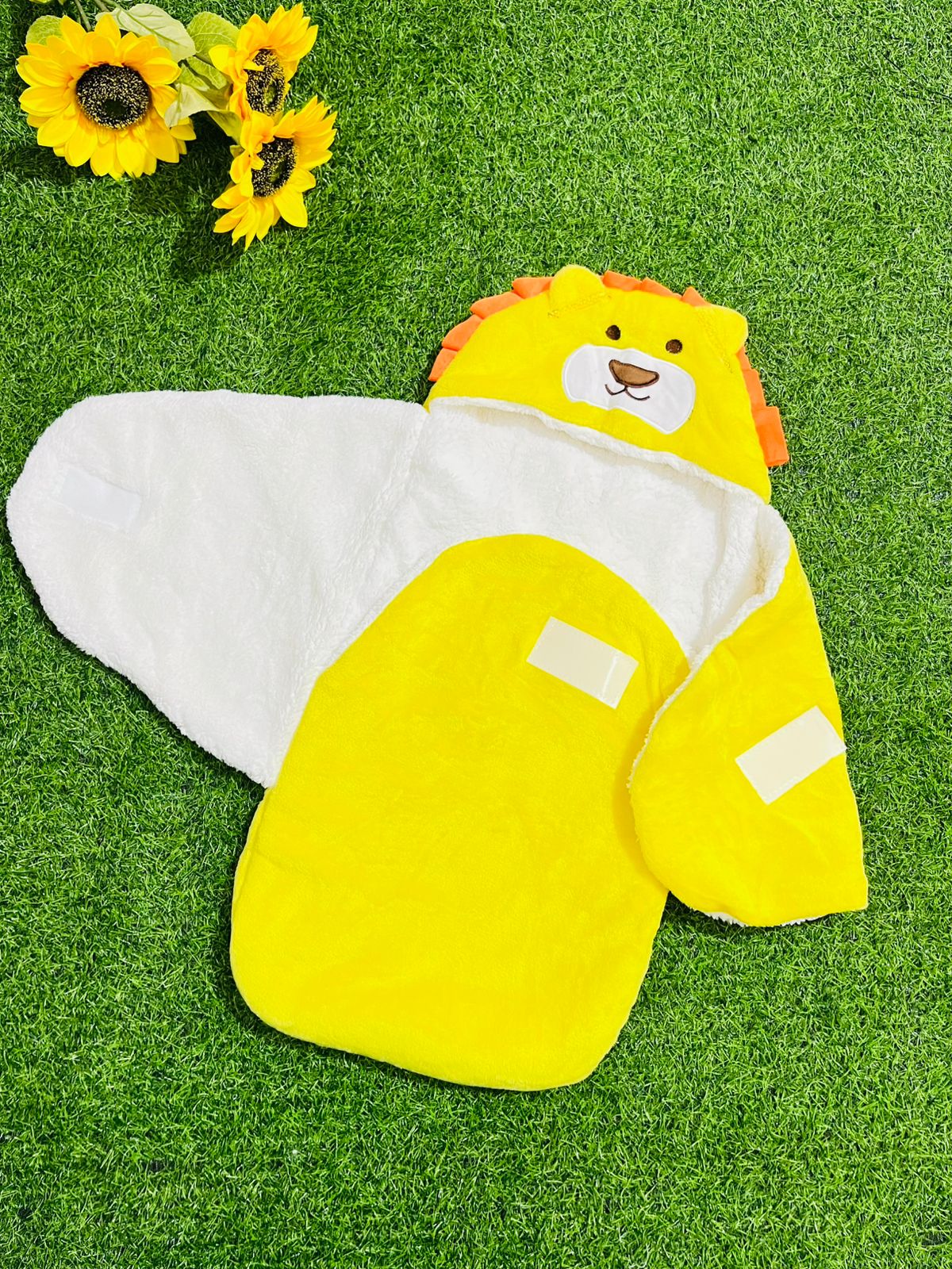 Baby character Swaddle wrap blanket